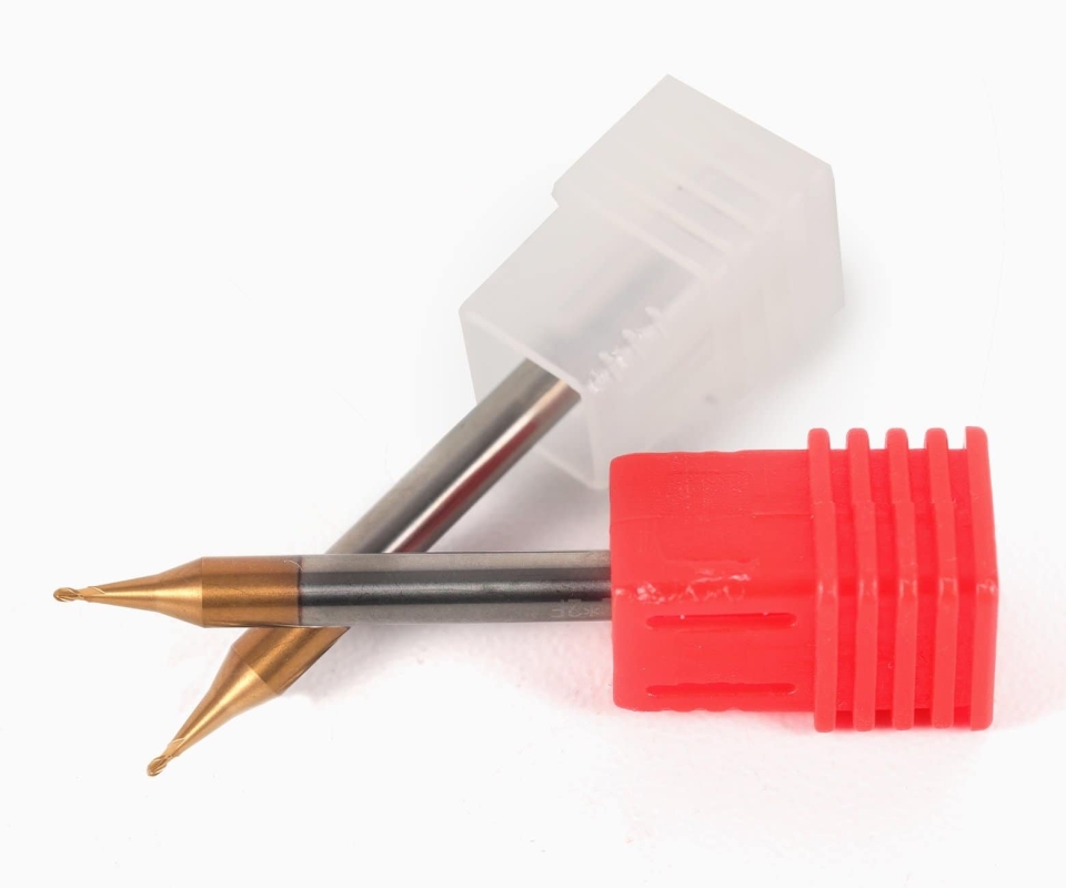 Фреза концевая с шаровым наконечником микродиаметра HRC55